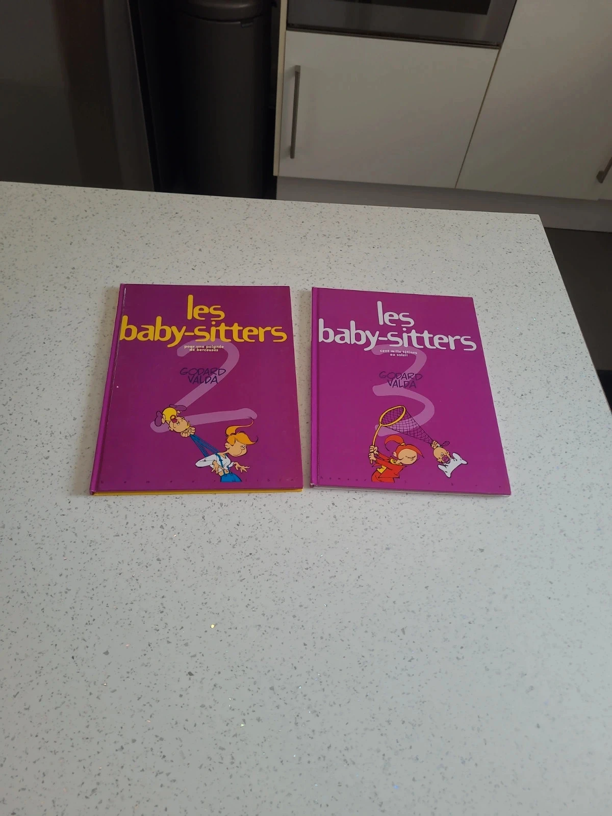 Lot de 2 BD Les Baby-Sitters